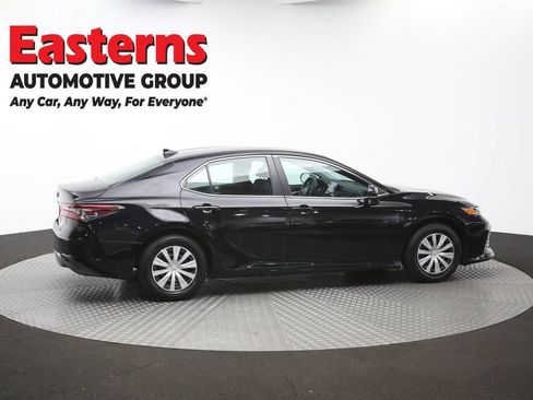 Used 2022 Toyota Camry LE FWD image 43