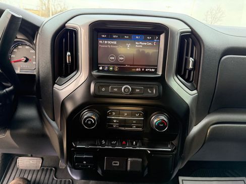 Used 2020 Chevrolet Silverado 1500 Custom Trail Boss w/ Custom Convenience Package image 20