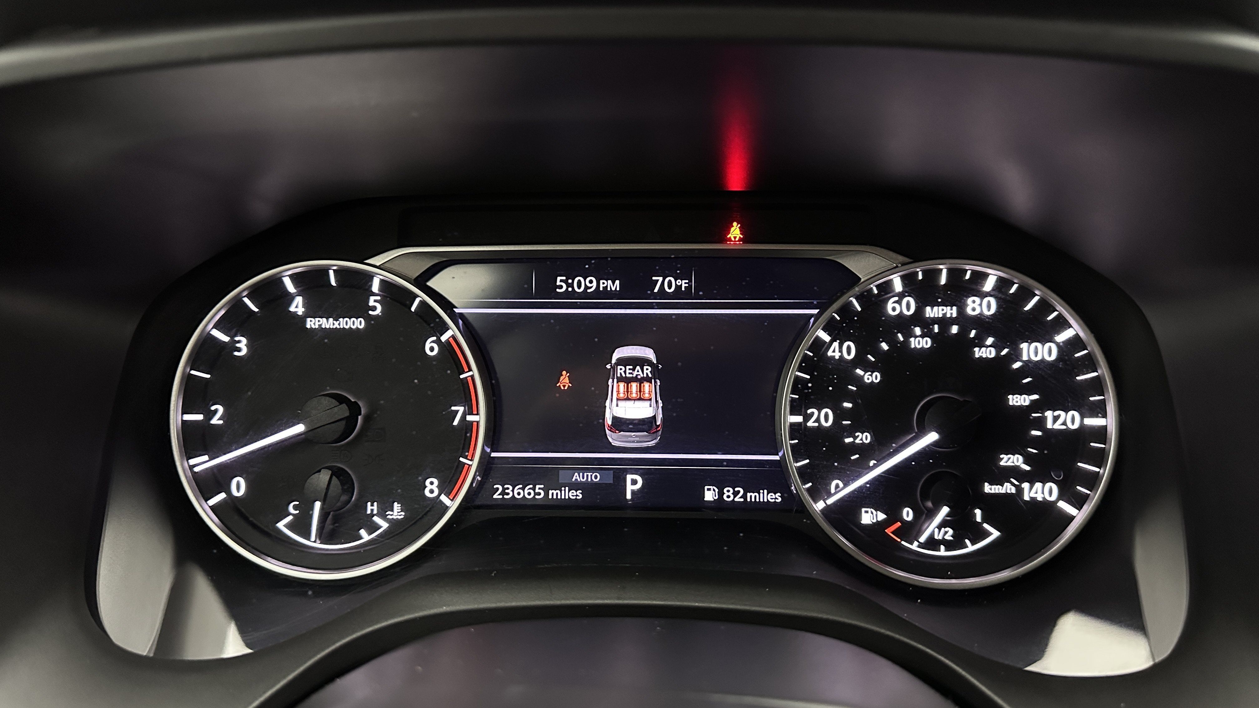 Used 2025 Nissan Rogue SV AWD/4WD image 18