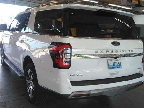 Used 2024 Ford Expedition Max Limited AWD/4WD image 2