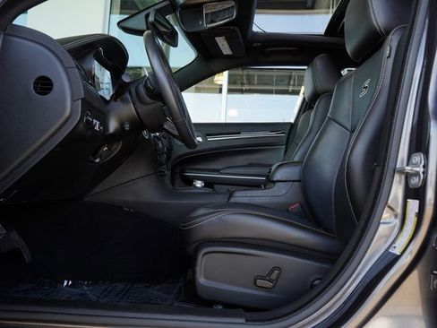 Used 2022 Chrysler 300 S w/ Comfort Group image 25