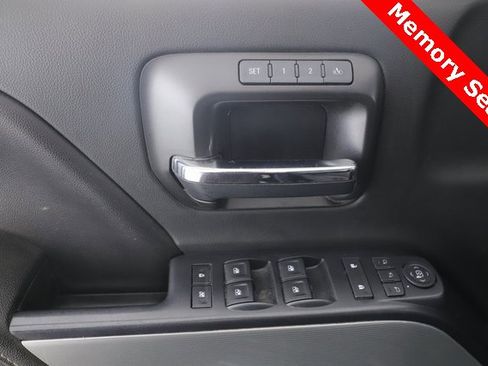 Used 2016 Chevrolet Silverado 2500 LTZ w/ LTZ Plus Package image 19