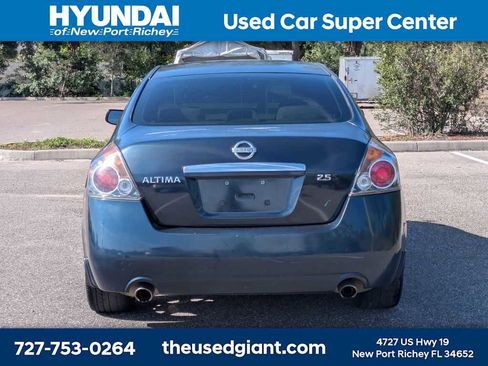 Used 2007 Nissan Altima 2.5 S w/ Convenience Plus Pkg FWD image 4