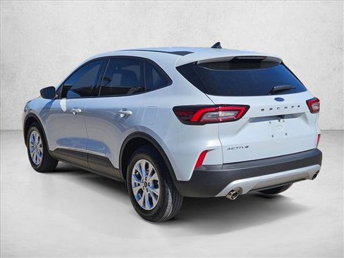 Used 2025 Ford Escape Active image 8