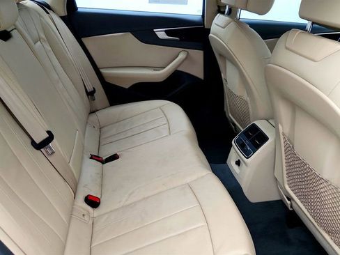 Used 2019 Audi A4 2.0T Premium image 23