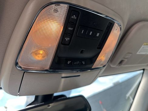 Used 2014 Dodge Durango Citadel w/ Technology Group AWD/4WD image 18