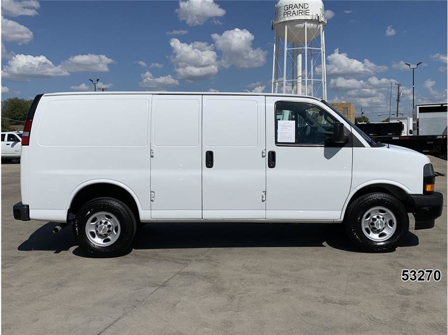 Used 2020 Chevrolet Express 2500 RWD image 5
