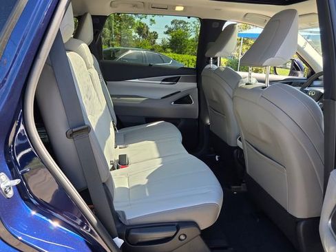 New 2026 INFINITI QX60 Luxe w/ Cargo Package FWD image 21