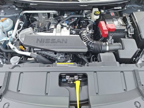 Certified 2026 Nissan Rogue SV w/ Cold Weather Package FWD image 21