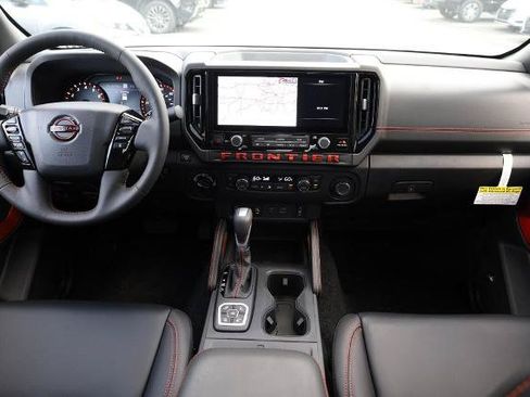 New 2026 Nissan Frontier PRO-4X w/ Pro Premium Package AWD/4WD image 22