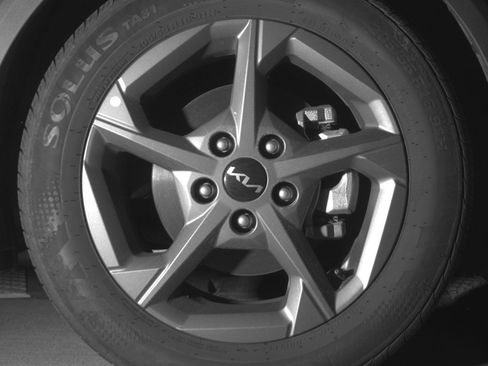 Used 2025 Kia K4 FWD image 13