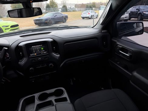 Used 2019 Chevrolet Silverado 1500 Custom Trail Boss image 27