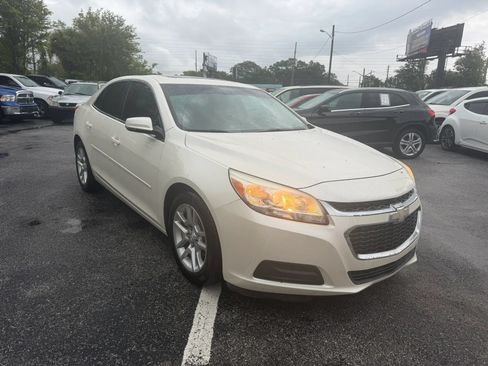 Used 2014 Chevrolet Malibu LT FWD image 4