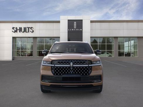 New 2025 Lincoln Navigator L Black Label image 10