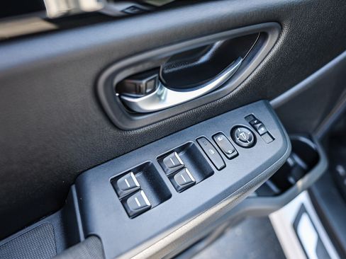 Certified 2026 Honda Pilot Sport image 12