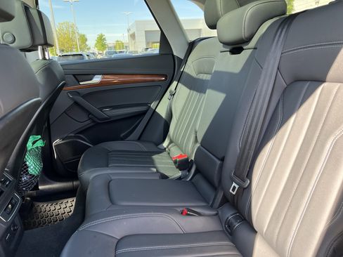 Used 2023 Audi Q5 2.0T Premium Plus w/ Premium Plus Package image 34