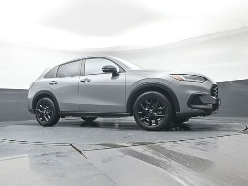 Certified 2024 Honda HR-V Sport image 32