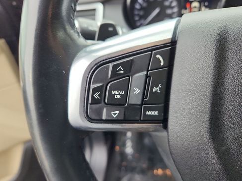 Used 2016 Land Rover Discovery Sport HSE image 19