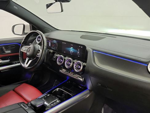 Used 2023 Mercedes-Benz GLA 250 4MATIC w/ AMG Line Exterior image 65