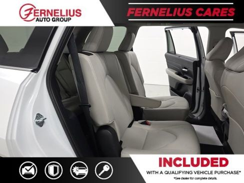 Used 2024 Toyota Grand Highlander XLE image 23