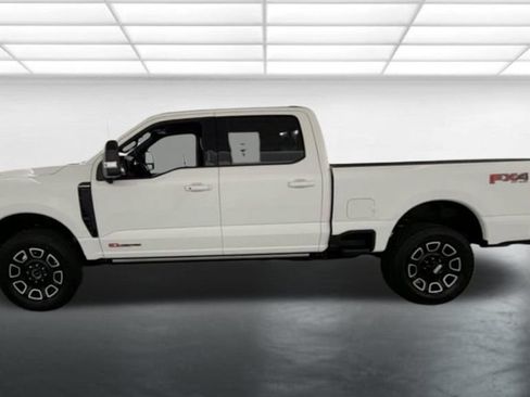 New 2026 Ford F250 Platinum AWD/4WD image 5