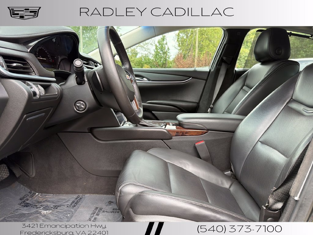 Used 2016 Cadillac XTS w/ Rear Seat Comfort Package FWD image 3