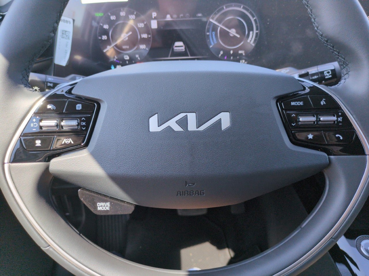 New 2026 Kia Niro Wind FWD image 16