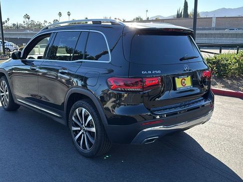 Used 2021 Mercedes-Benz GLB 250 image 5