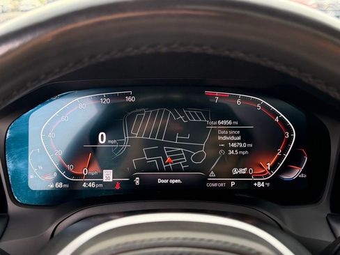 Used 2022 BMW 230i Coupe w/ M Sport Package RWD image 18