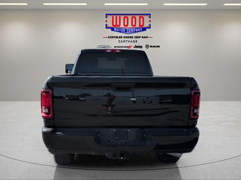 Used 2025 RAM 3500 Big Horn AWD/4WD image 4