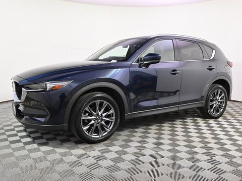 Used 2021 MAZDA CX-5 Signature image 2