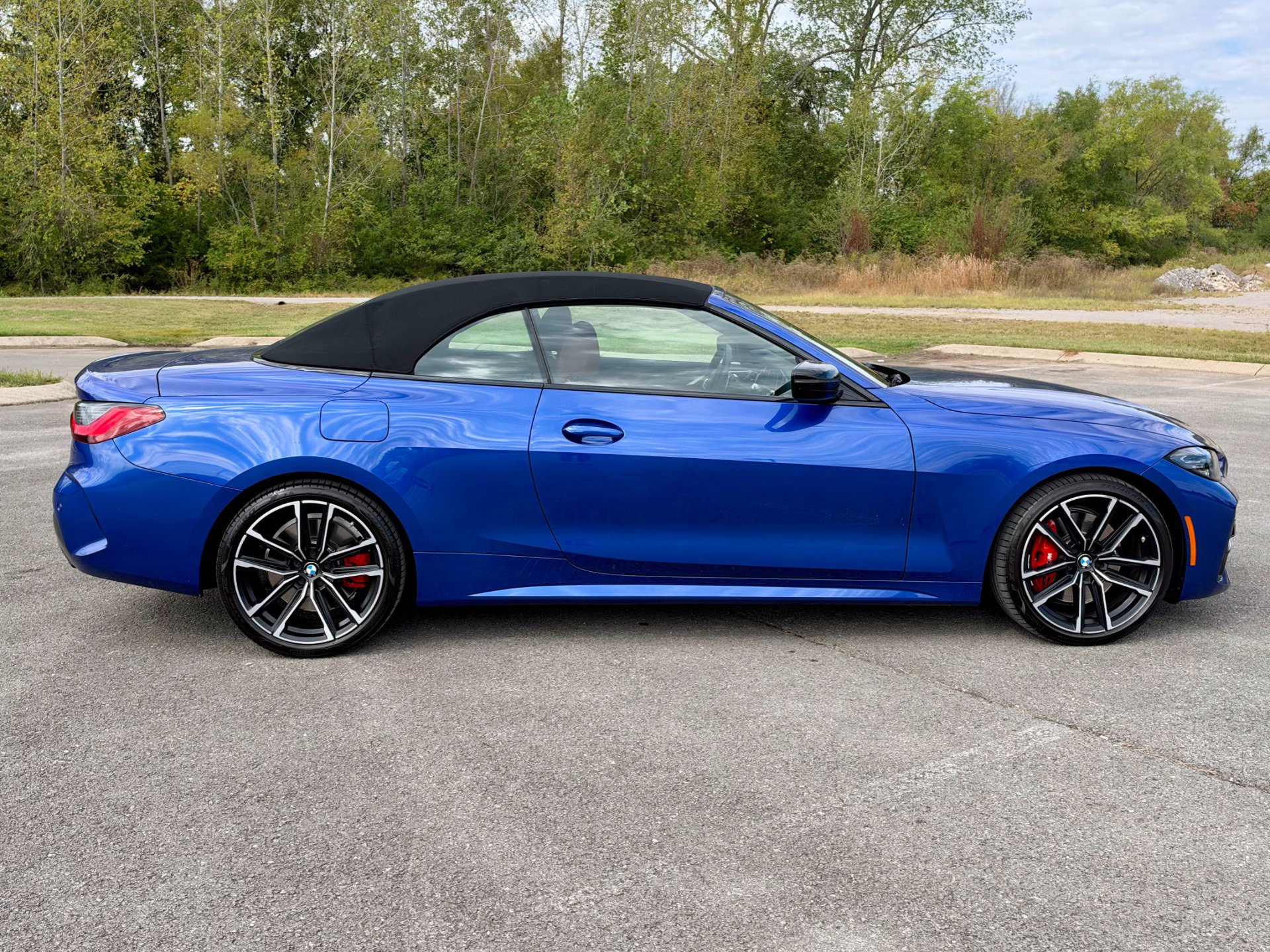 Used 2023 BMW 430i xDrive Convertible w/ M Sport Package AWD/4WD image 10