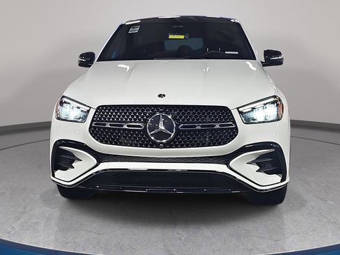 Used 2025 Mercedes-Benz GLE 450 4MATIC Coupe image 2