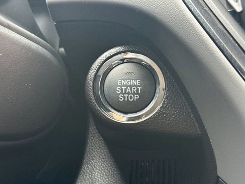 New 2026 Subaru Crosstrek 2.5i Limited w/ Crosstrek Mirror Package image 25