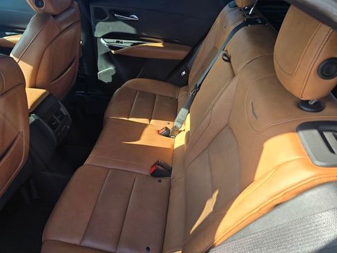 Used 2024 Cadillac XT4 Sport image 12