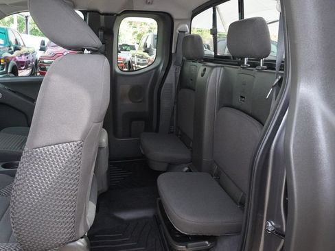 Used 2021 Nissan Frontier SV RWD image 23