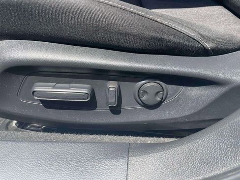 Certified 2023 Honda Accord EX image 19
