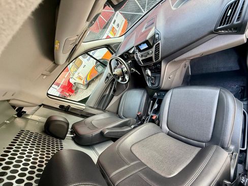 Used 2022 Ford Transit Connect XL FWD image 27