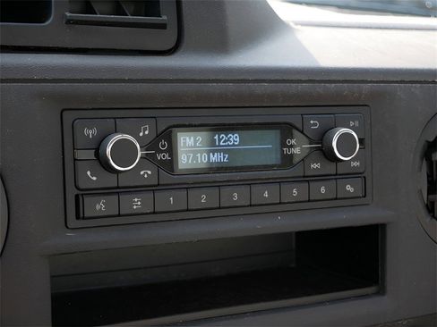 Used 2026 Ford E-450 and Econoline 450 Super Duty w/ Power Equipment Group image 22