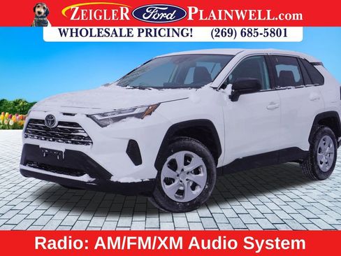 Used 2024 Toyota RAV4 LE image 1