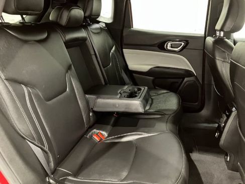 Used 2025 Jeep Compass Limited AWD/4WD image 48