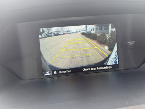 Used 2015 Honda Odyssey Touring Elite image 18