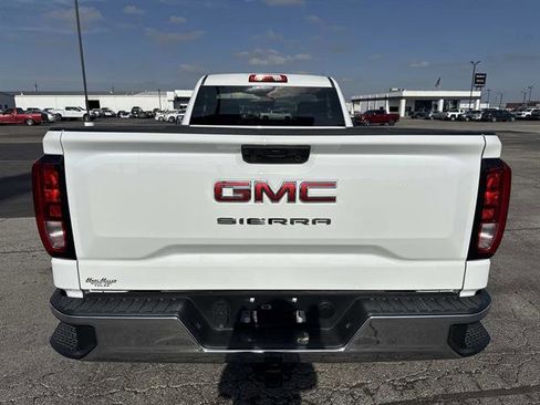 Used 2024 GMC Sierra 1500 Pro w/ Pro Value Package image 5