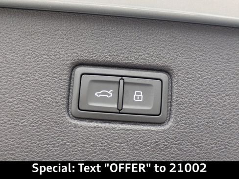 Certified 2023 Audi Q7 2.0T Premium w/ Convenience Package AWD/4WD image 15