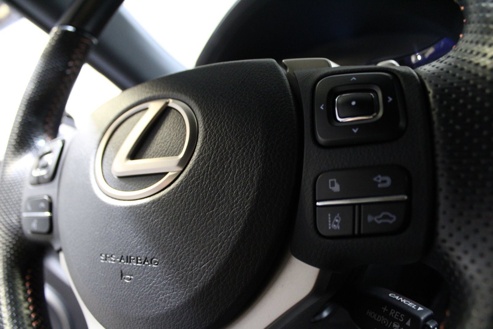 Used 2018 Lexus RC 350 RWD image 24