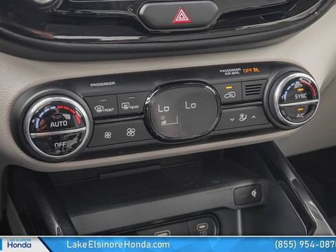 Used 2024 Kia Soul EX FWD image 24