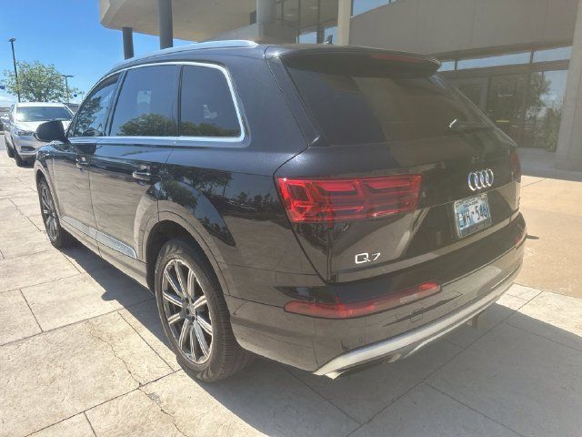 Used 2018 Audi Q7 3.0T Prestige w/ Prestige Package AWD/4WD image 3