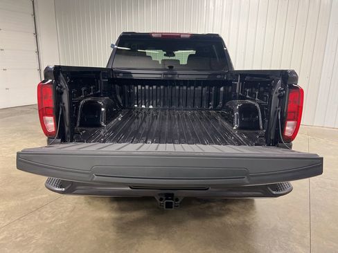 New 2026 GMC Sierra 1500 Elevation image 6