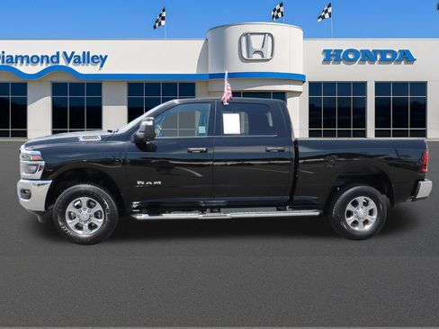 Used 2025 RAM 2500 Big Horn AWD/4WD image 11