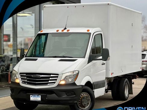 Used 2017 Freightliner Sprinter 3500 w/ Front Bench Seat Package image 1